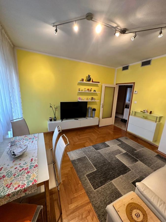 Appartamento Vacanze Мерано Экстерьер фото
